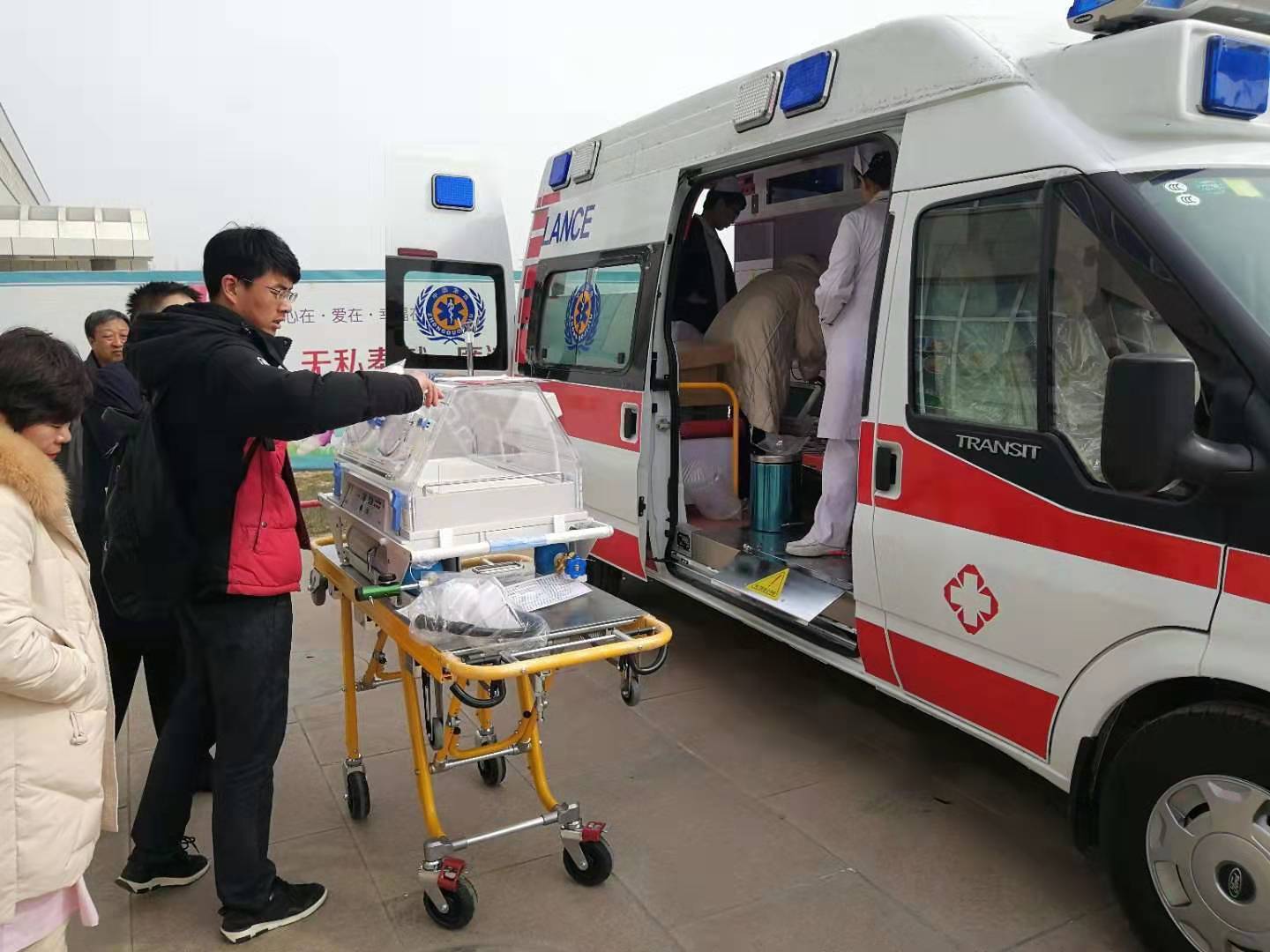 合水县救护车转院